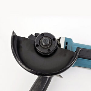 Esmeril angular 4 1/2 Makita GA4534 - Semi Nuevo - Imagen 4