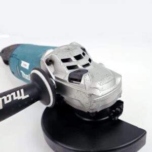 Esmeril angular 7" Makita GA7082 - Semi Nuevo - Imagen 6