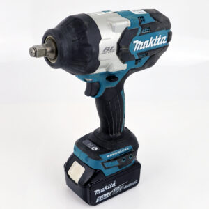 Llave de impacto inalámbrica 1/2 Makita DTW1002 - Semi Nuevo - Imagen 4