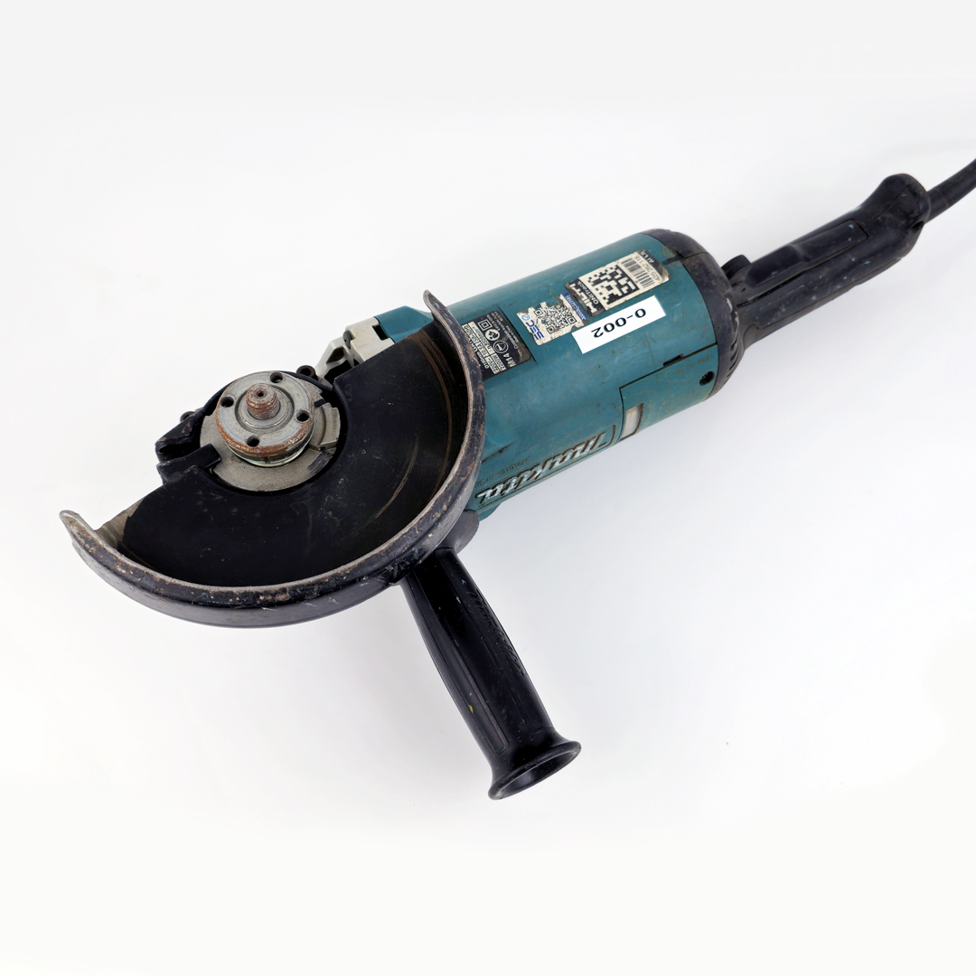 Esmeril angular 7" Makita GA7060 - Usado