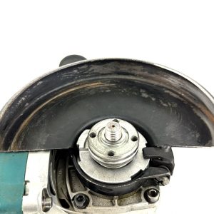 ESMERIL ANGULAR 7 MAKITA M.GA7082 ALAM. 2700W/8500 - Imagen 3